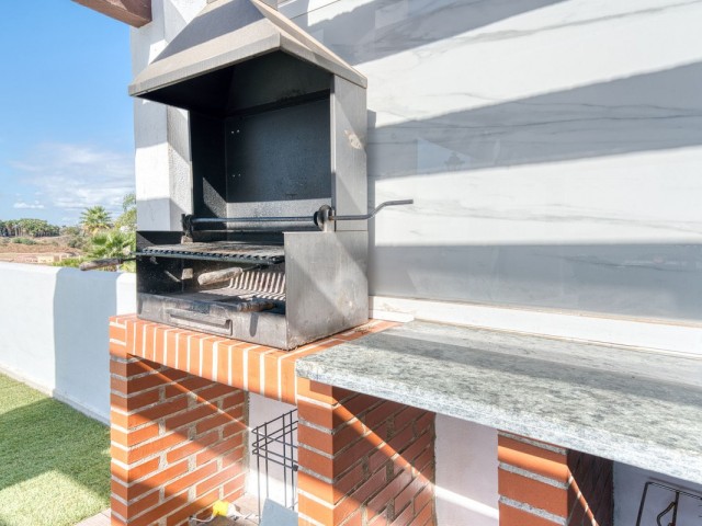 Penthouse avec 4 Chambres  à Torrequebrada