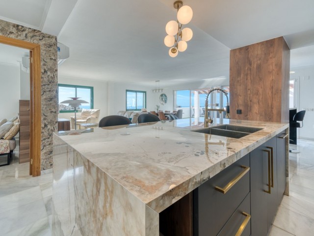 Penthouse in Torrequebrada