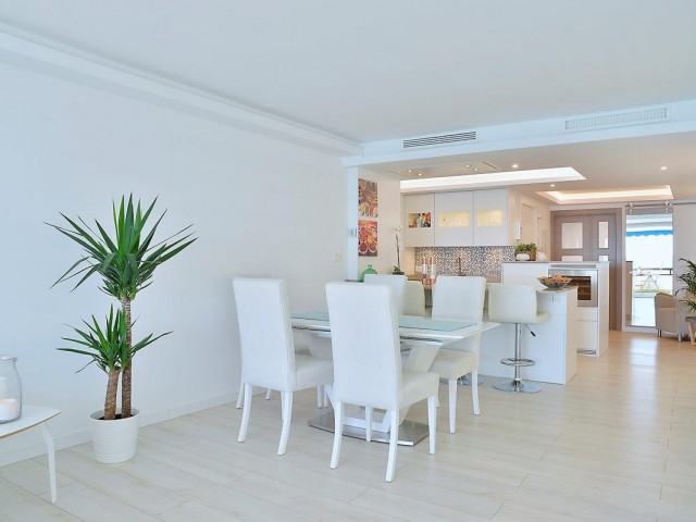 4 Bedrooms Apartment in Fuengirola