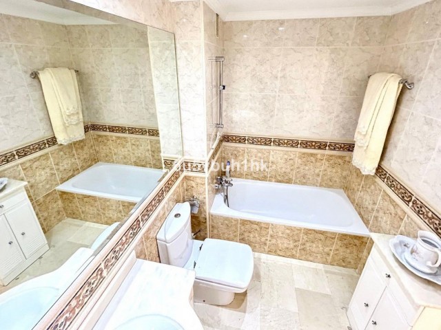 Appartement avec 2 Chambres  à Fuengirola