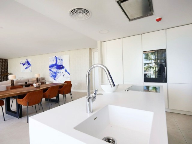 4 Slaapkamer Appartement in Estepona