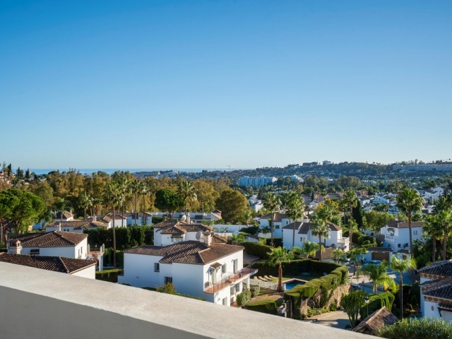 3 Soveroms Leilighet i Nueva Andalucía