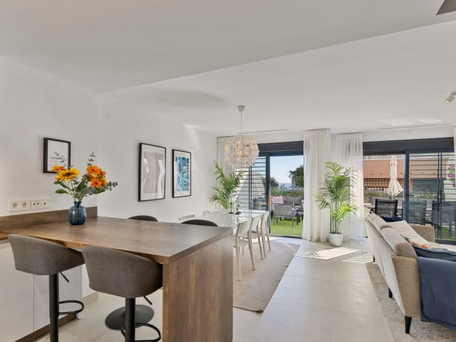 Maison mitoyenne avec 3 Chambres  à Fuengirola