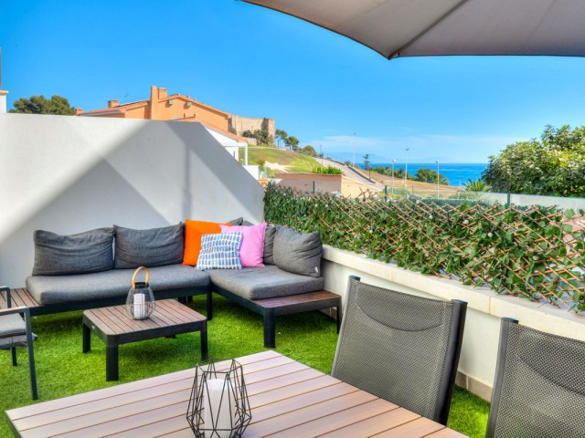 Maison mitoyenne avec 3 Chambres  à Fuengirola