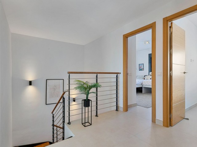 Maison mitoyenne avec 3 Chambres  à Fuengirola