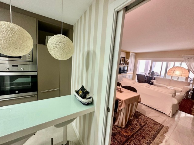 4 Bedrooms Apartment in Puerto Banús