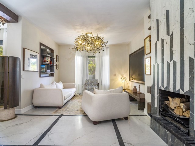 3 Bedrooms Apartment in Nueva Andalucía