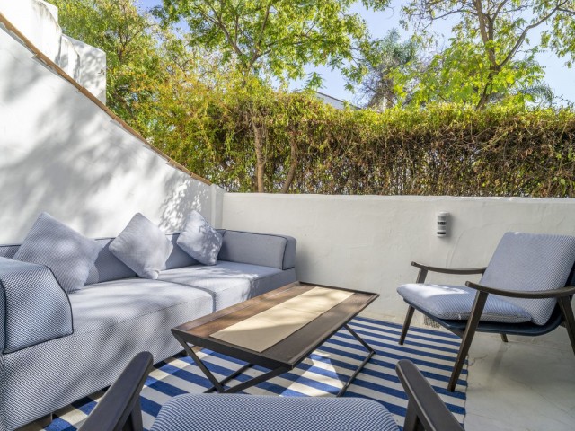 3 Bedrooms Apartment in Nueva Andalucía