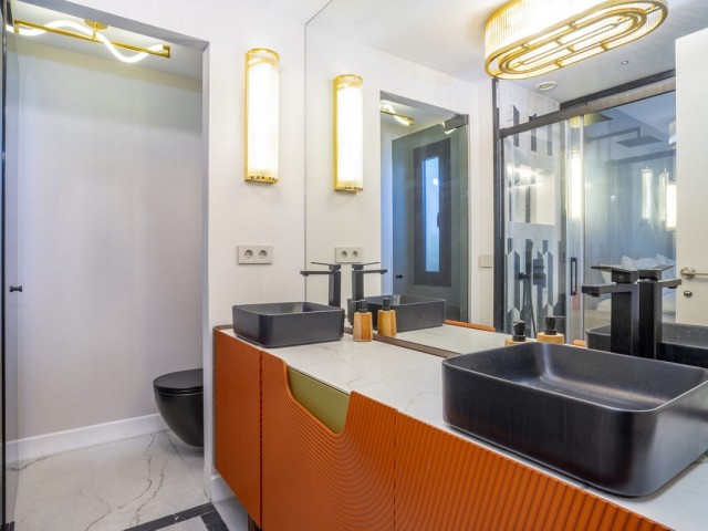 3 Bedrooms Apartment in Nueva Andalucía