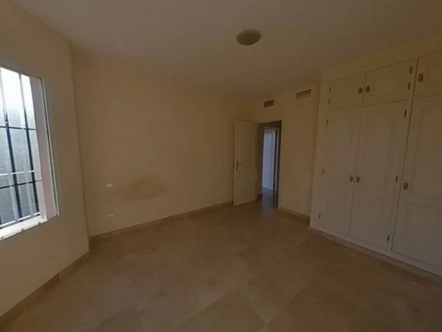 Villa avec 5 Chambres  à Marbella