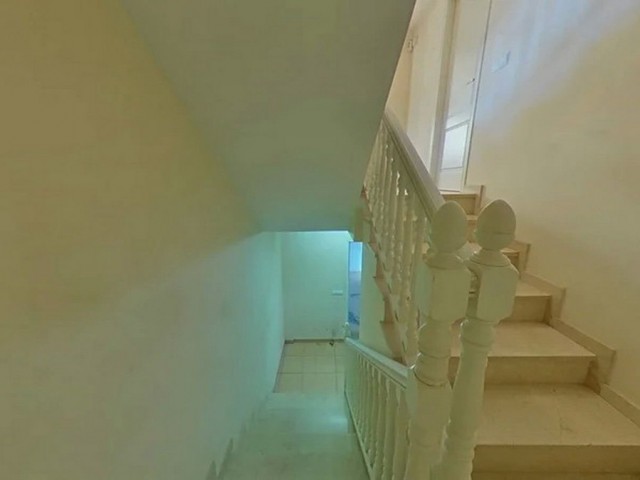 Villa avec 5 Chambres  à Marbella