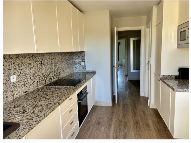 3 Bedrooms Apartment in Benahavís