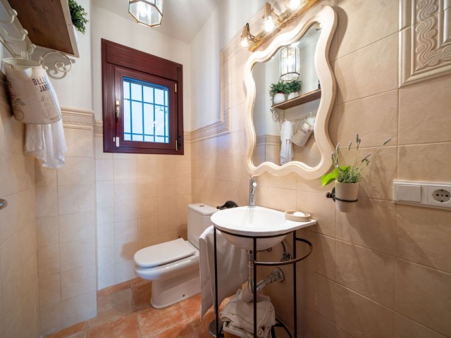 5 Bedrooms Villa in Mijas Golf