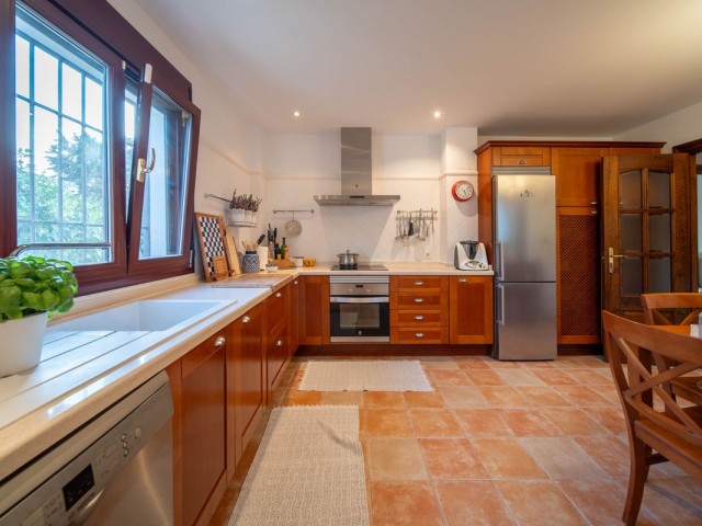 5 Bedrooms Villa in Mijas Golf