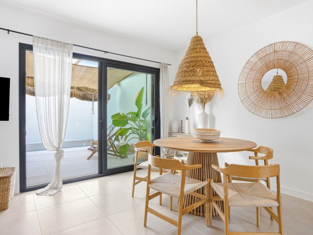 3 Bedrooms Townhouse in Estepona