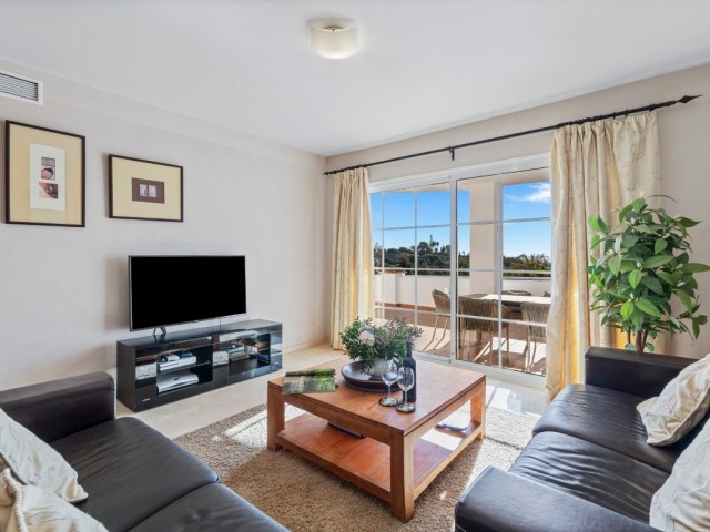 Apartment, Benahavis, R5212141