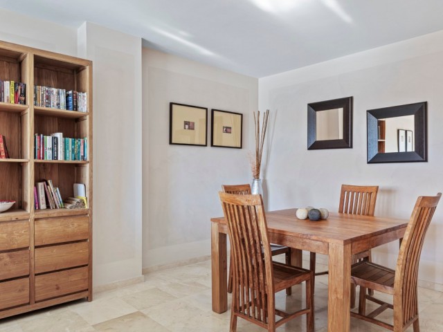 3 Bedrooms Apartment in Benahavís