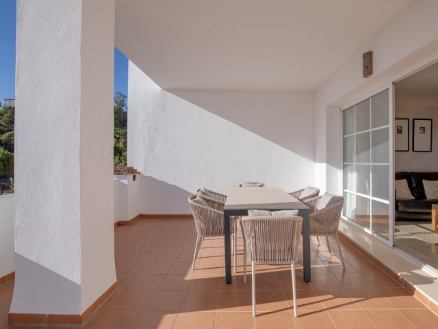 3 Bedrooms Apartment in Benahavís