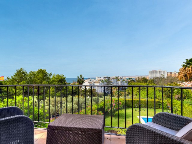 Villa avec 6 Chambres  à Benalmadena Costa