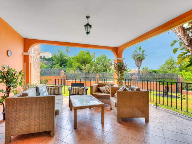 6 Bedrooms Villa in Benalmadena Costa