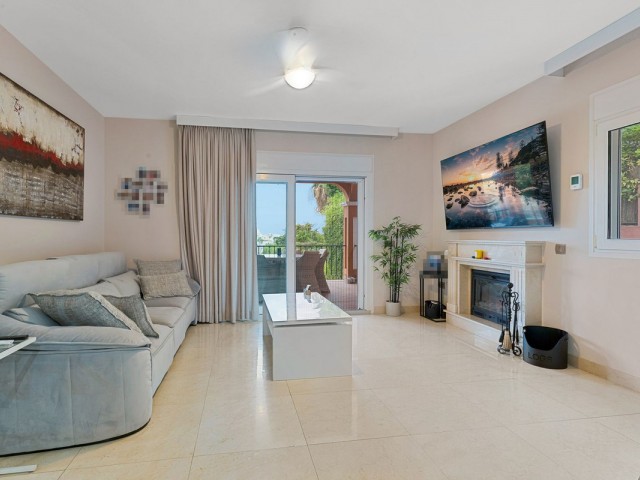 6 Bedrooms Villa in Benalmadena Costa