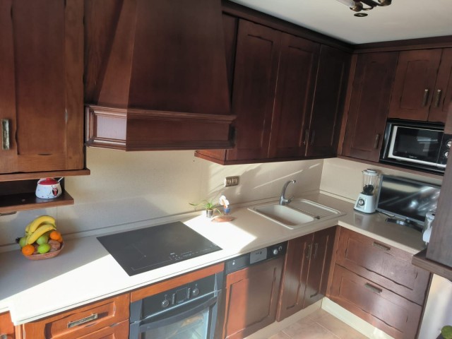 Penthouse avec 3 Chambres  à Estepona