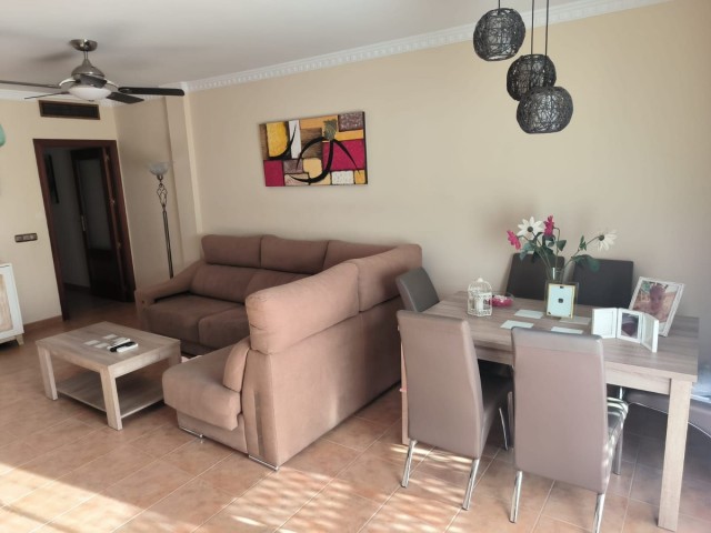 Penthouse avec 3 Chambres  à Estepona