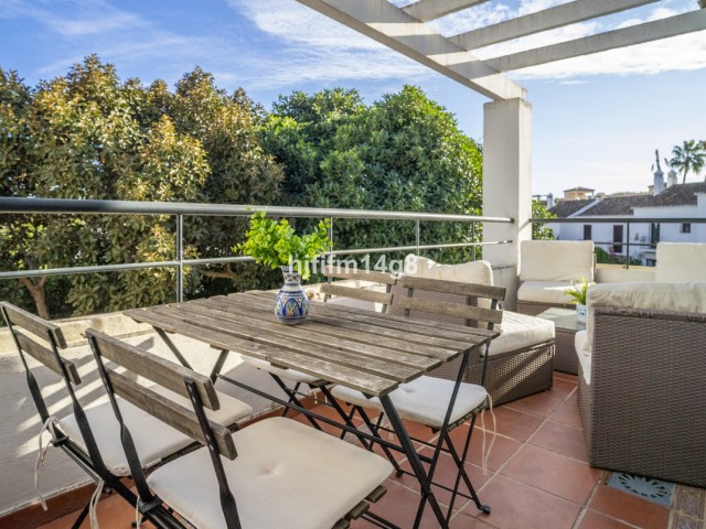 2 Soveroms Leilighet i Nueva Andalucía