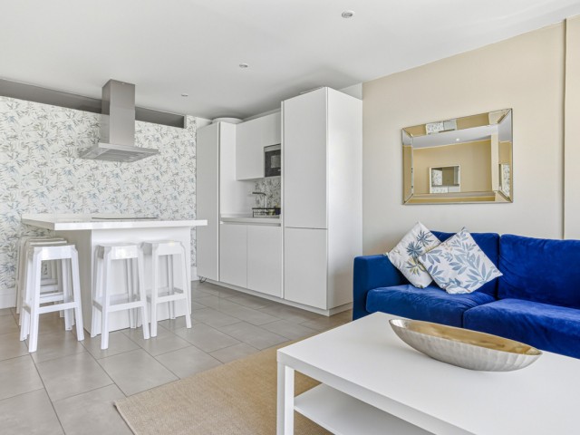 2 Bedrooms Apartment in Puerto Banús