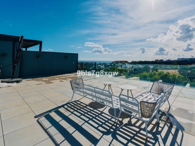 Penthouse in New Golden Mile