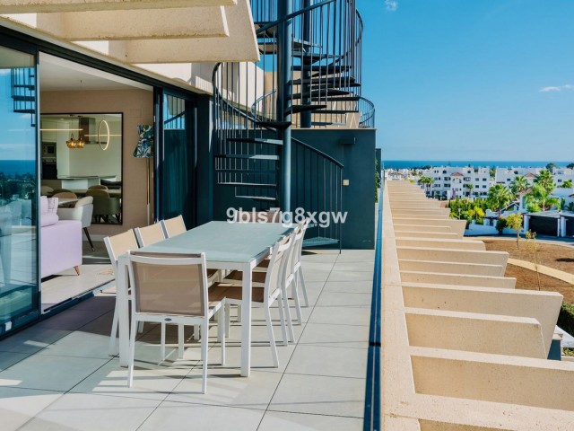 Penthouse in New Golden Mile