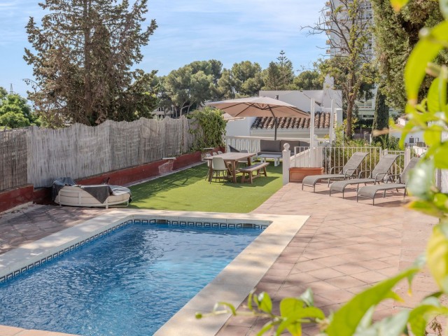 5 Soveroms Villa i Nueva Andalucía