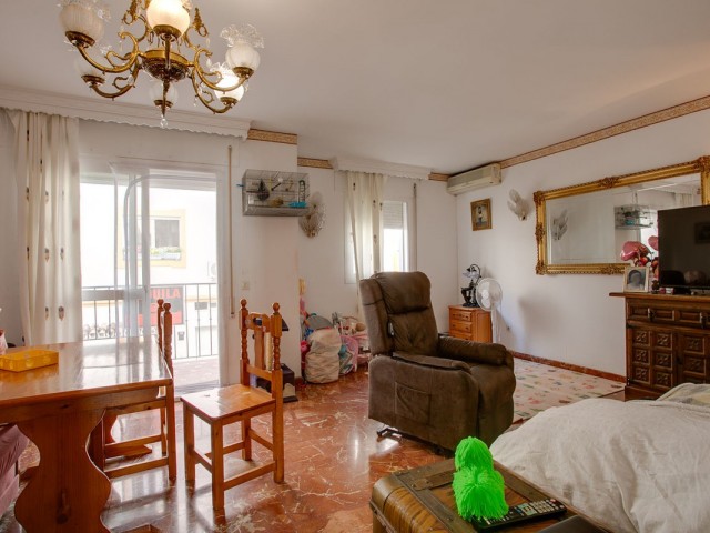 4 Soveroms Rekkehus i Estepona