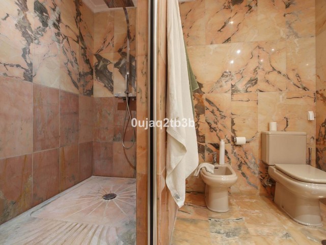 3 Bedrooms Apartment in Nueva Andalucía