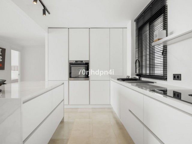 Penthouse avec 3 Chambres  à Estepona