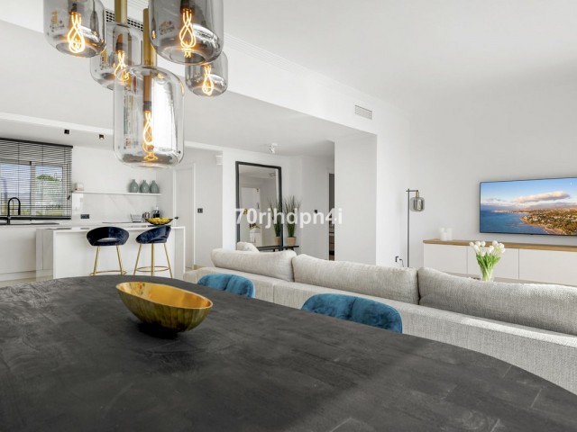 Penthouse avec 3 Chambres  à Estepona
