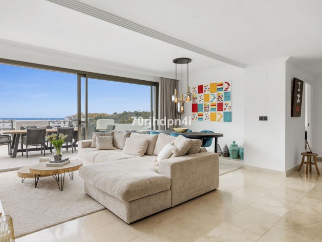 Penthouse avec 3 Chambres  à Estepona