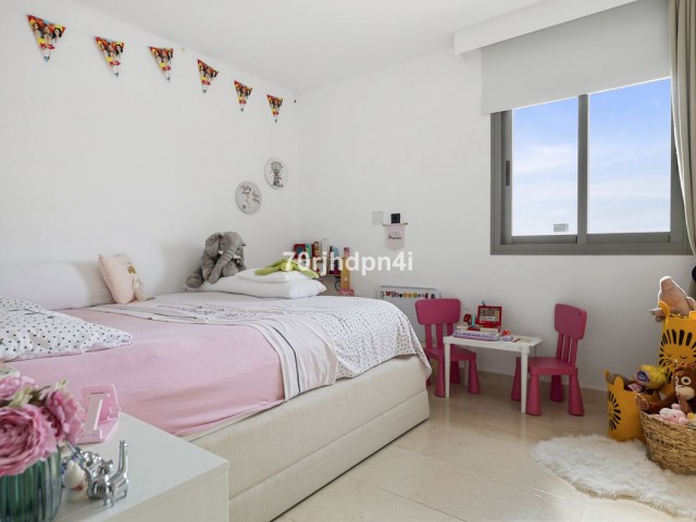 Penthouse avec 3 Chambres  à Estepona