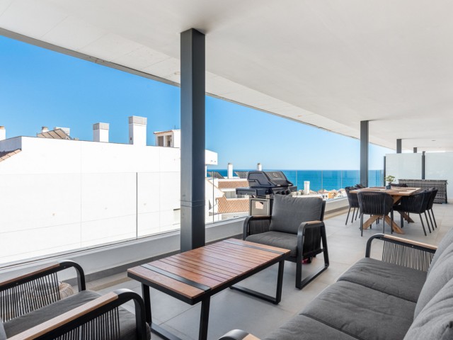 2 Bedrooms Apartment in Fuengirola