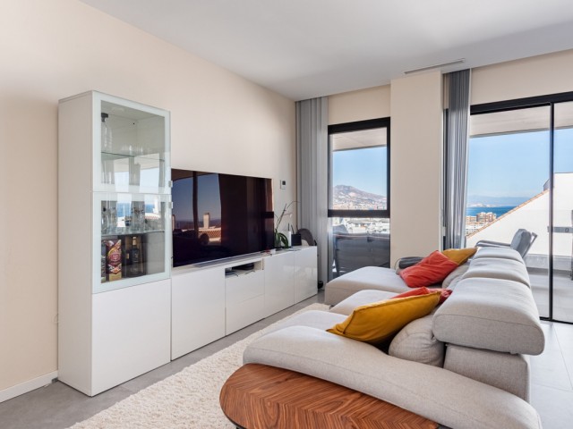 2 Bedrooms Apartment in Fuengirola