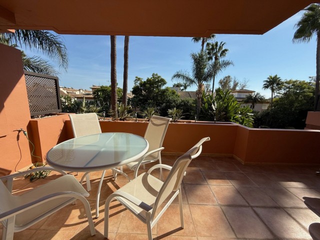 2 Bedrooms Apartment in Puerto Banús