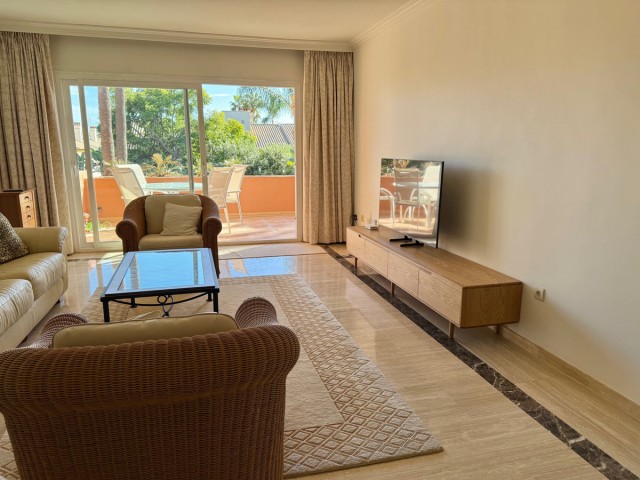 2 Bedrooms Apartment in Puerto Banús