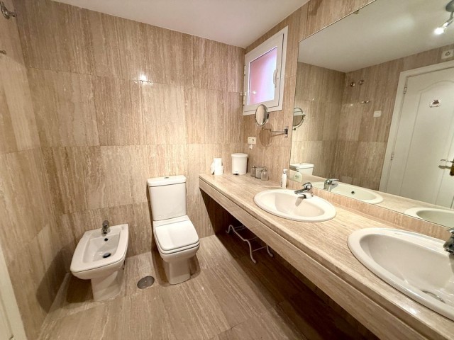 2 Bedrooms Apartment in Puerto Banús