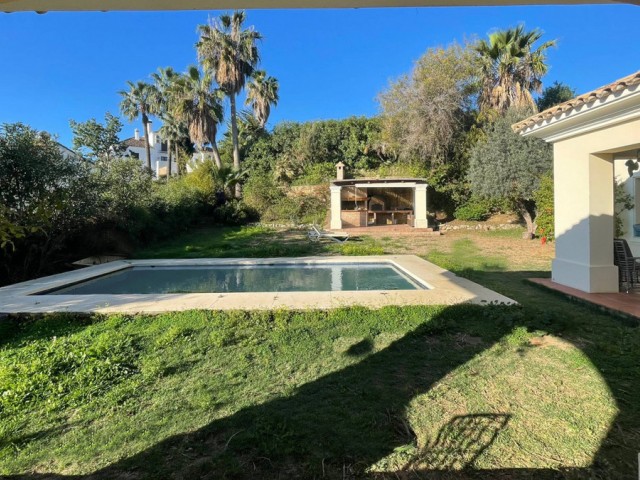 5 Soveroms Villa i Nueva Andalucía