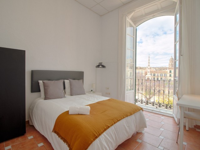 5 Bedrooms Apartment in Málaga