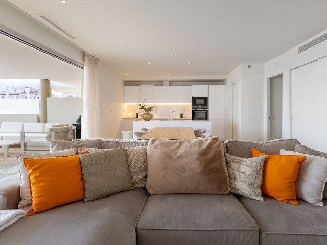 2 Makuuhuoneen Huoneisto Nueva Andalucía