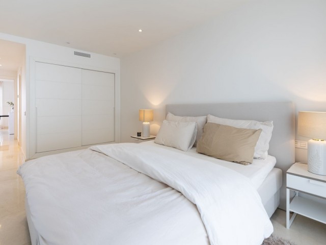 2 Makuuhuoneen Huoneisto Nueva Andalucía