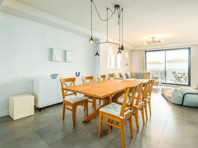 3 Bedrooms Apartment in La Duquesa