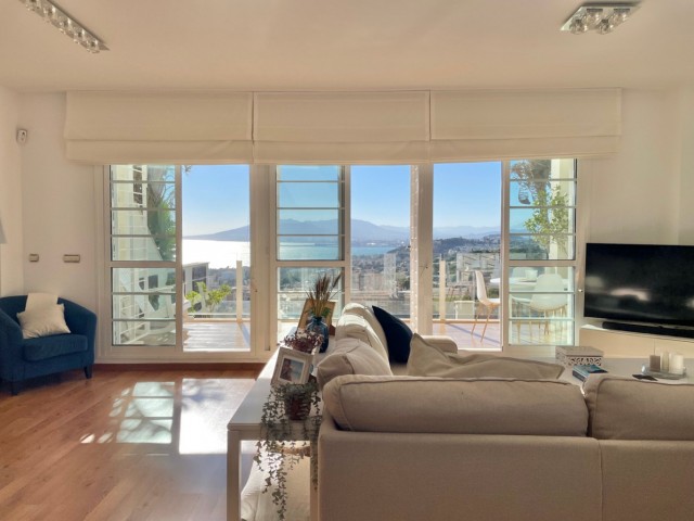 4 Bedrooms Villa in Málaga