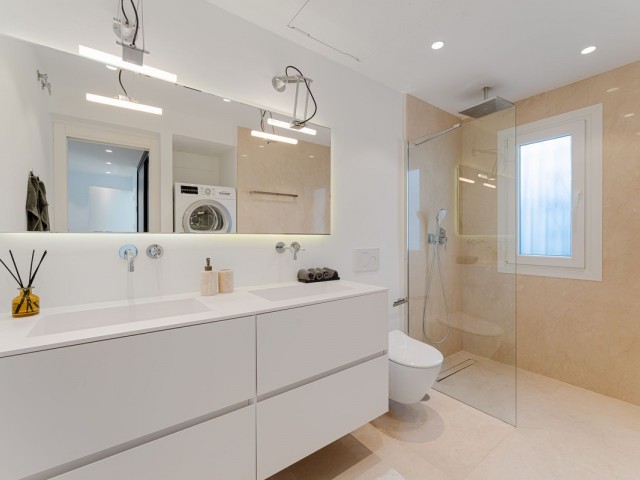 3 Bedrooms Apartment in San Pedro de Alcántara